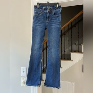 American Eagle flare jeans 00